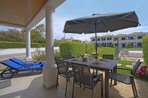 Photo 2 - Maison de 3 chambres à Albufeira avec piscine et jardin