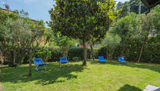 Haus mit 2 Schlafzimmern in Ameglia mit garten und terrasse - Foto 3