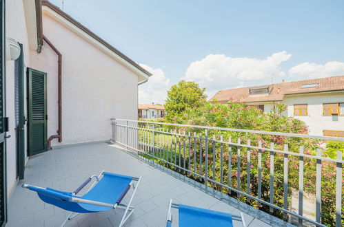 Foto 4 - Casa con 2 camere da letto a Ameglia con giardino e vista mare