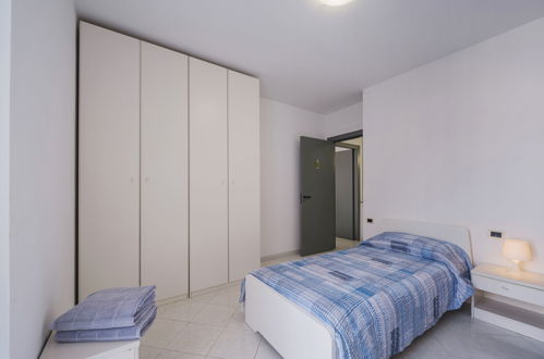 Foto 15 - Casa con 2 camere da letto a Ameglia con terrazza e vista mare