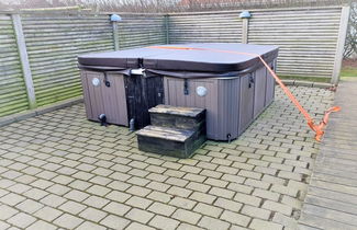Foto 3 - Casa de 4 quartos em Hemmet com sauna e banheira de hidromassagem