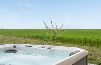 Photo 2 - Maison de 5 chambres à Bredebro avec terrasse et bain à remous