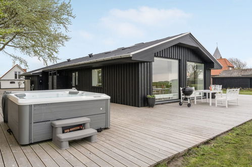 Photo 3 - Maison de 5 chambres à Bredebro avec terrasse et bain à remous