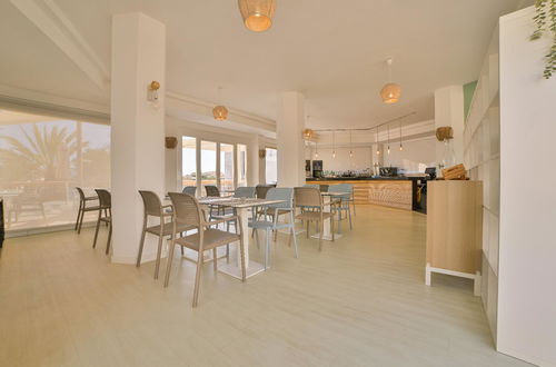 Photo 2 - Azul Playa Apartments