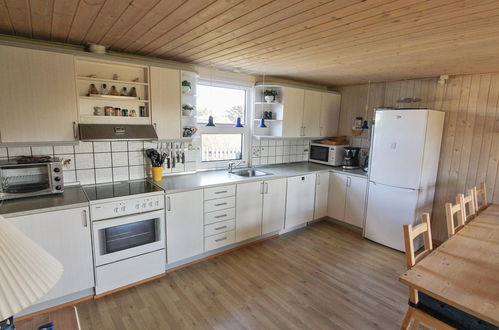 Foto 6 - Casa de 4 quartos em Hirtshals com terraço e sauna