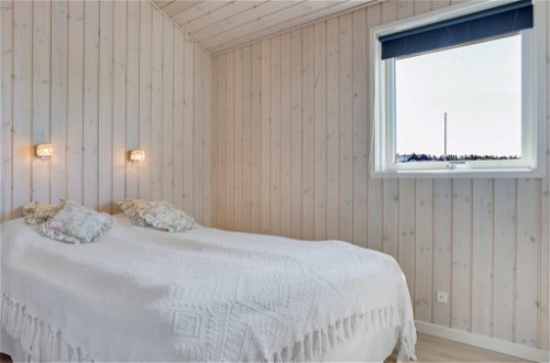 Photo 25 - 3 bedroom House in Harrerenden with terrace