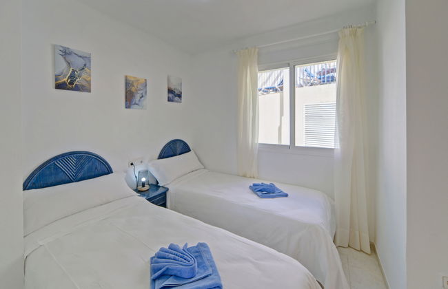 Casa de 3 quartos em Calp com piscina e jardim - Foto 14