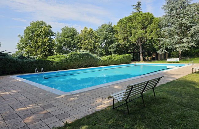 Apartamento de 3 quartos em Lazise com piscina e jardim - Foto 1