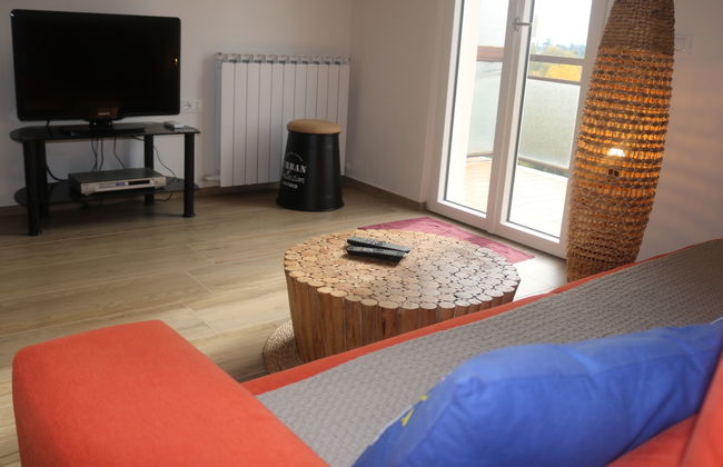 Apartamento de 3 quartos em Lazise com piscina e jardim - Foto 9