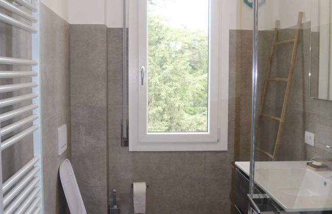 Apartamento de 3 quartos em Lazise com piscina e jardim - Foto 18