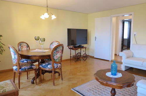 Photo 12 - 2 bedroom Apartment in Unterseen with garden and mountain view