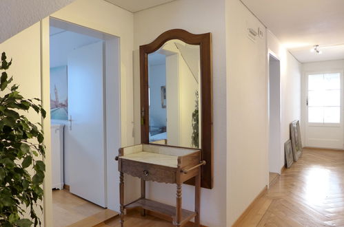 Foto 7 - Apartamento de 2 quartos em Unterseen com jardim