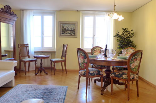 Photo 2 - 2 bedroom Apartment in Unterseen with garden and mountain view