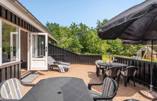 5 bedroom House in Hals with terrace - Photo 8