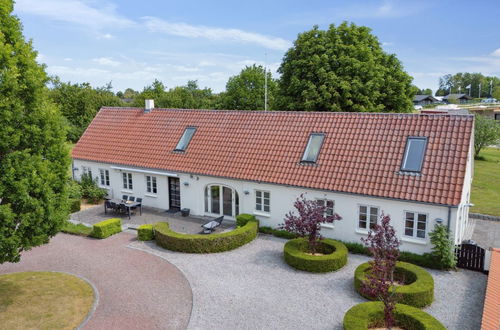 Photo 2 - Maison de 4 chambres à Odder avec terrasse et bain à remous