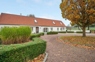 Photo 2 - Maison de 4 chambres à Odder avec terrasse et bain à remous