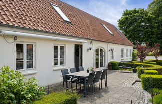 Photo 3 - Maison de 4 chambres à Odder avec terrasse et bain à remous