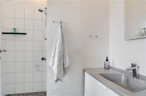 Photo 20 - Maison de 4 chambres à Harrerenden avec terrasse et sauna