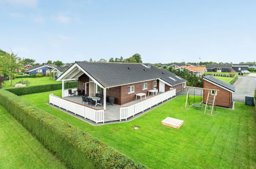 Photo 1 - Maison de 3 chambres à Juelsminde avec terrasse et sauna