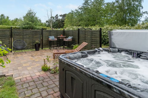 Photo 2 - Maison de 1 chambre à Eskebjerg avec terrasse et bain à remous