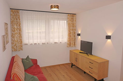 Foto 12 - Apartamento de 2 quartos em Pettneu am Arlberg com jardim