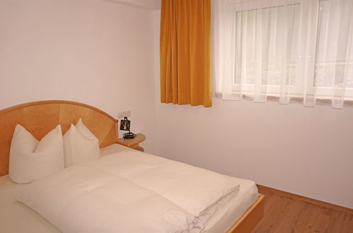 Foto 16 - Apartamento de 2 quartos em Pettneu am Arlberg com jardim