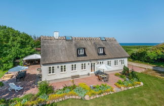 Photo 2 - Maison de 4 chambres à Hundested avec terrasse et sauna