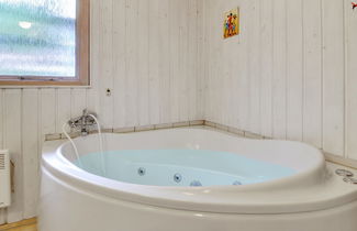 Photo 3 - 5 bedroom House in Højslev with terrace and sauna