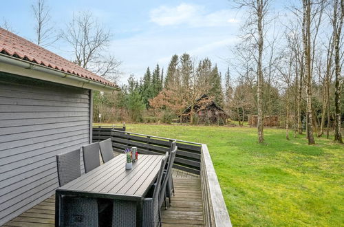 Photo 2 - Maison de 5 chambres à Højslev avec terrasse et sauna