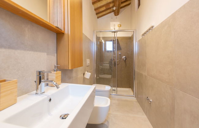 Casa de 4 quartos em Collecorvino com jardim e terraço - Foto 21