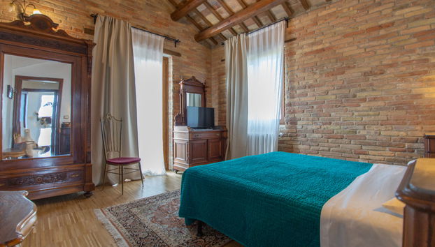 Casa de 4 quartos em Collecorvino com jardim e terraço - Foto 5