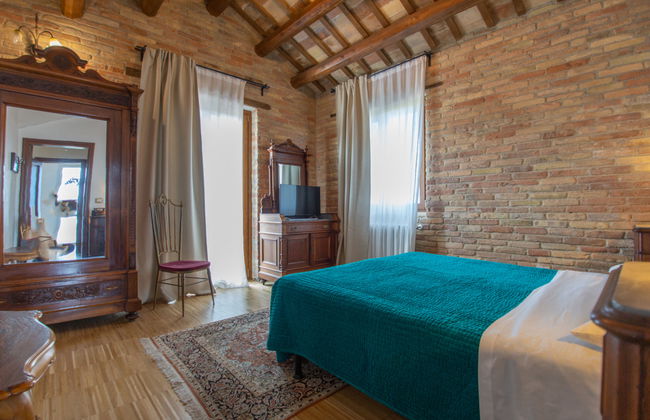 Casa de 4 quartos em Collecorvino com jardim e terraço - Foto 5