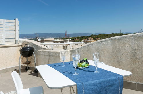 Foto 13 - Appartamento con 2 camere da letto a Salou con piscina e vista mare