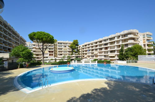 Foto 15 - Apartamento de 2 quartos em Salou com piscina e vistas do mar