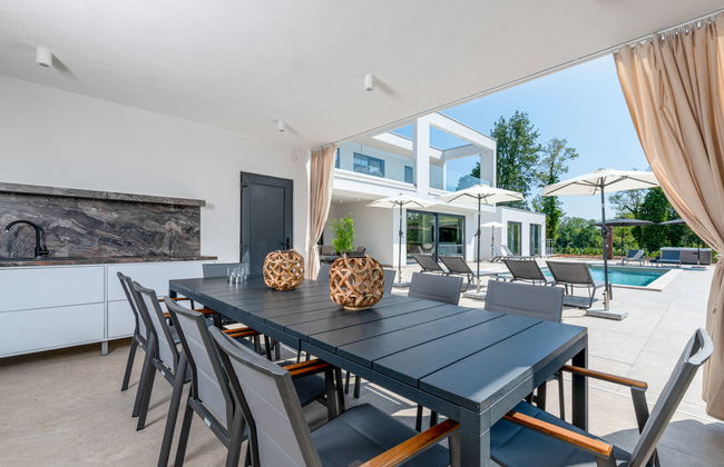 Casa de 5 quartos em Sveta Nedelja com piscina privada e jardim - Foto 21