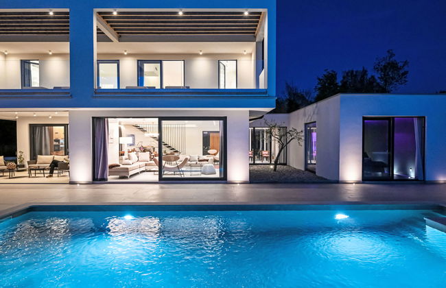 Casa de 5 quartos em Sveta Nedelja com piscina privada e jardim - Foto 2