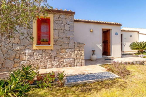 Photo 4 - Maison de 1 chambre à Badesi avec piscine et jardin