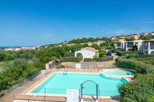 Photo 3 - Maison de 1 chambre à Badesi avec piscine et vues à la mer