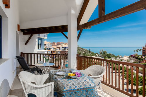 Photo 2 - 3 bedroom Apartment in Almuñécar with swimming pool and sea view