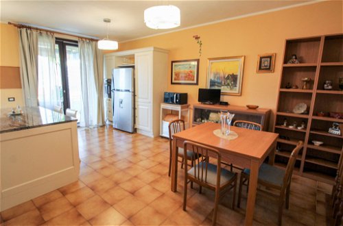 Photo 9 - 2 bedroom Apartment in Germignaga with garden and mountain view