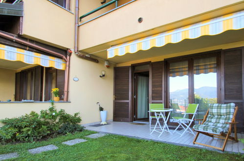 Photo 5 - 2 bedroom Apartment in Germignaga with garden and mountain view