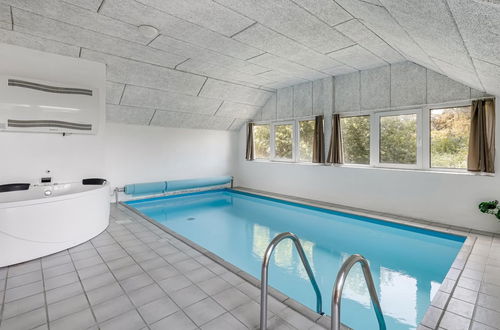 Foto 3 - Haus mit 4 Schlafzimmern in Ringkøbing mit privater pool und terrasse