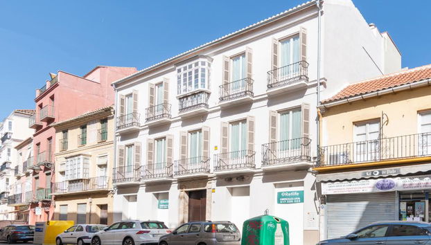 Be Mate Málaga Centro - Photo 2