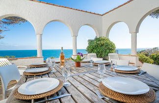 Photo 1 - Maison de 4 chambres à Saint-Raphaël avec terrasse