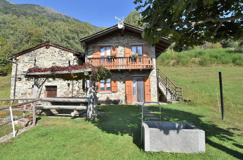 Photo 38 - 3 bedroom House in Mello with garden and mountain view