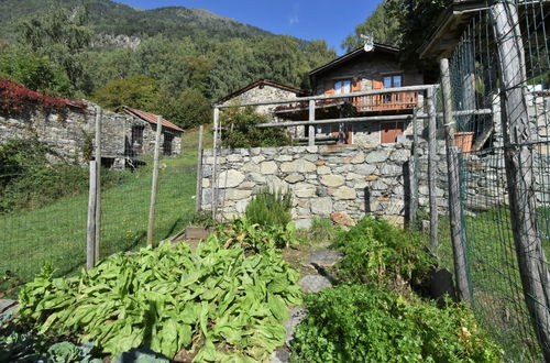 Foto 37 - Casa de 3 quartos em Mello com jardim e vista para a montanha