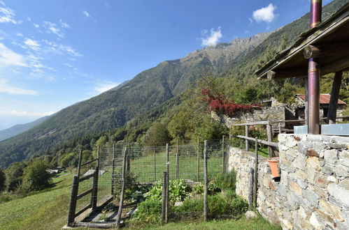 Foto 36 - Casa con 3 camere da letto a Mello con giardino e vista sulle montagne