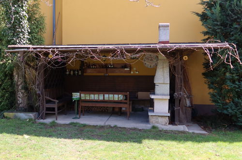 Photo 21 - 2 bedroom House in Tatobity with garden