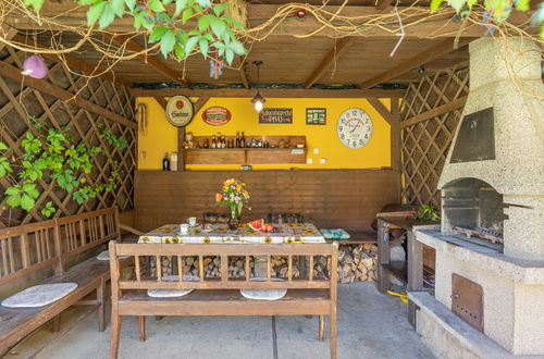Photo 21 - 3 bedroom House in Tatobity with garden