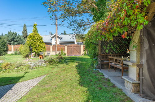 Photo 30 - 3 bedroom House in Tatobity with garden